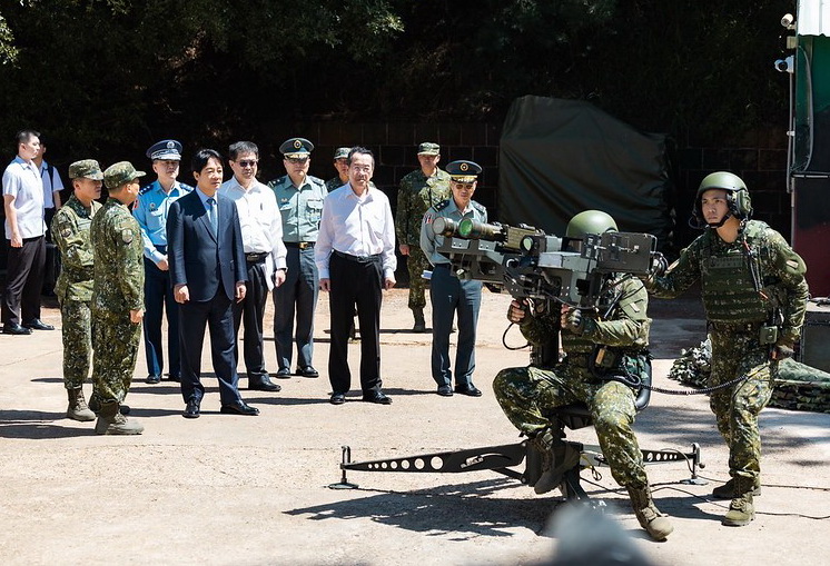 賴總統秋節勗勉澎湖地區部隊 肯定國軍守護國家安全：會做國軍後盾