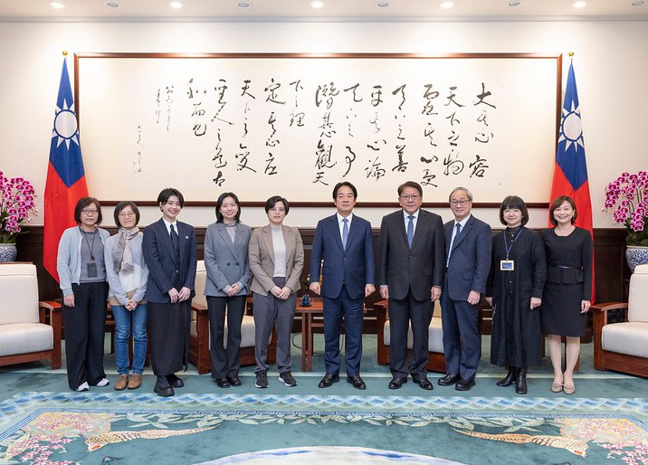 賴總統接見「2024美國家圖書獎翻譯文學大獎」得主 恭喜獲最高榮耀