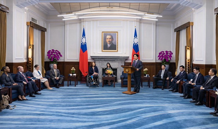 美聯邦參議員訪台 賴總統盼緊密交流合作 為區域繁榮發展做出貢獻