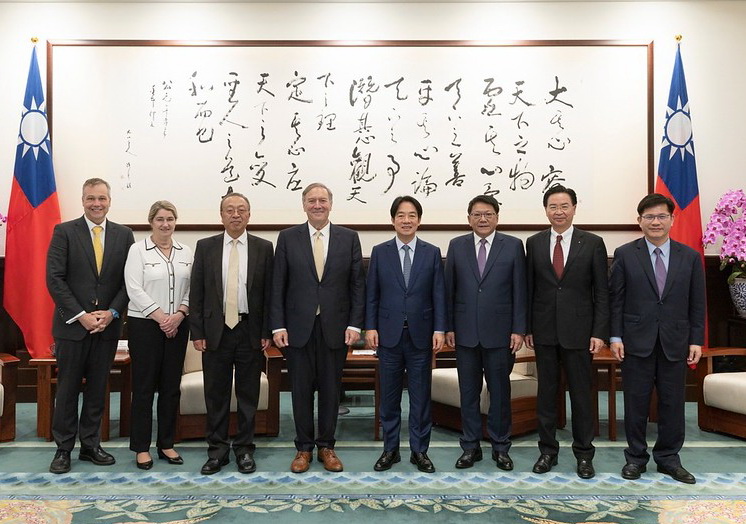 賴總統接見美國前國務卿龐培歐 盼持續深化合作 共維區域和平穩定