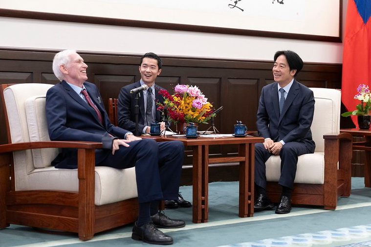 接見AIT莫健前主席 賴總統感謝對強化台美雙邊戰略夥伴關係的貢獻