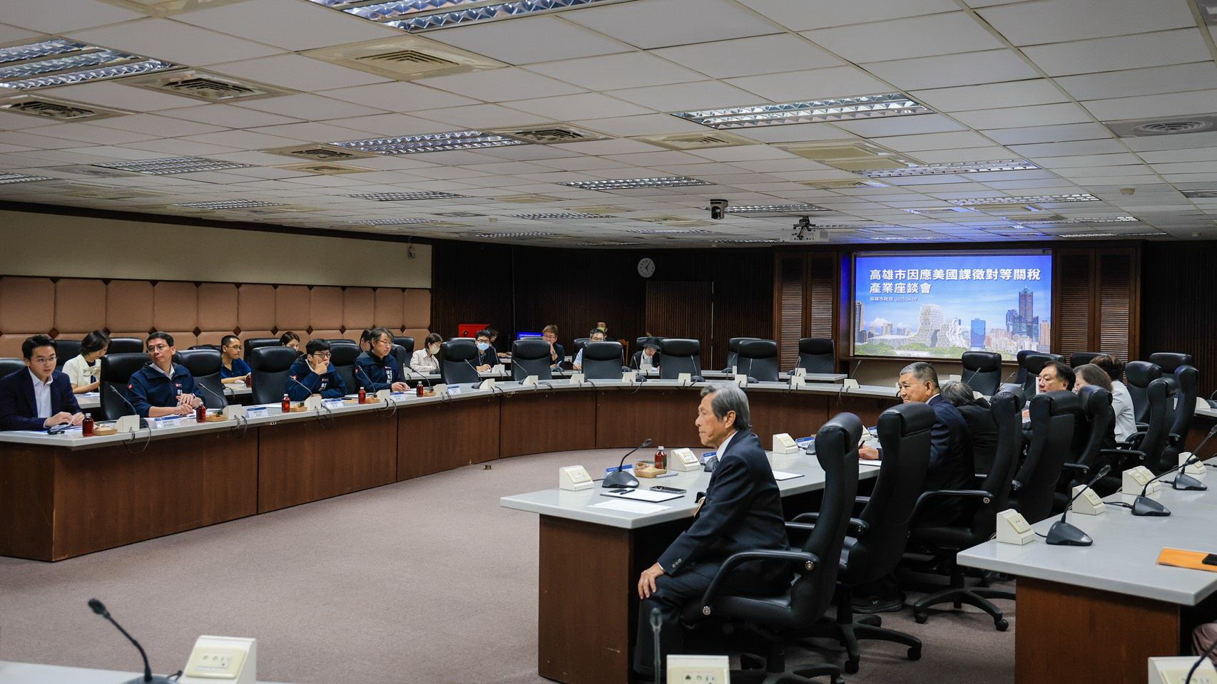 因應對等關稅 陳其邁：提升內需 推動重大公共建設 支援企業渡難關