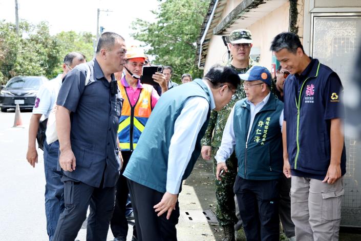 協力災後復原重建 黃偉哲感謝桃園、高雄支援隊及全國各地志工辛勤貢獻