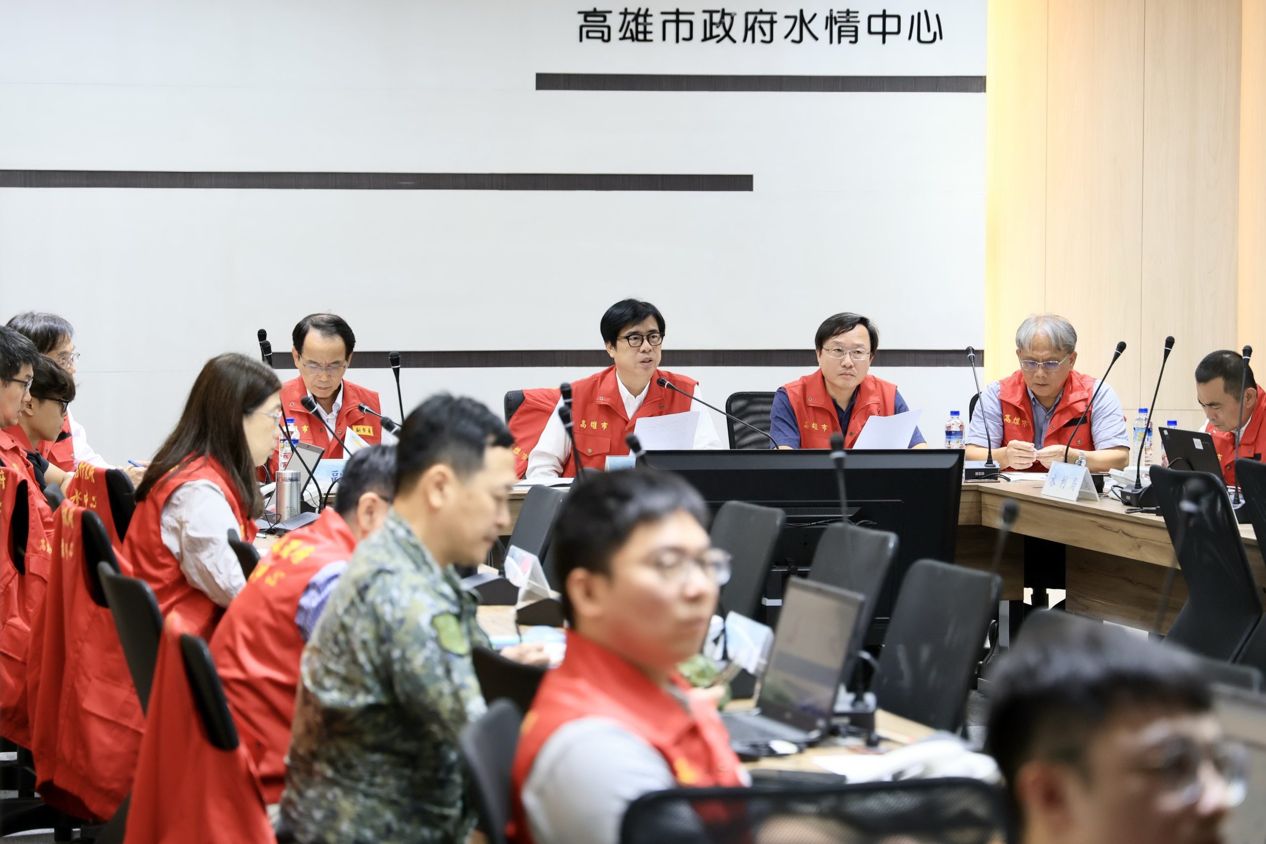 陳其邁視訊中央災害應變中心 即時報告高雄災情應變與請求中央協助事項