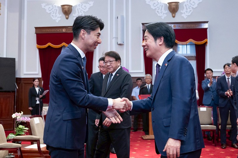 賴總統接見日本自民黨青年局訪團 盼臺日合作穩定區域情勢創造經濟雙贏