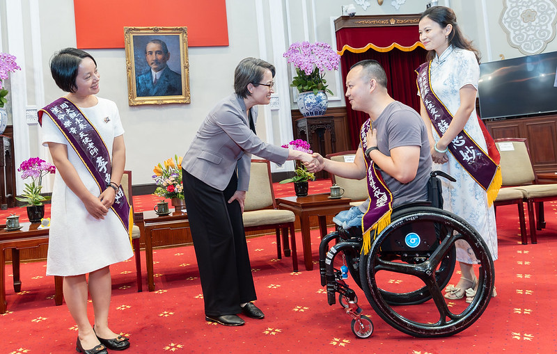 接見第28屆全球熱愛生命獎章得主暨家屬  蕭副總統肯定傳遞勇氣與希望