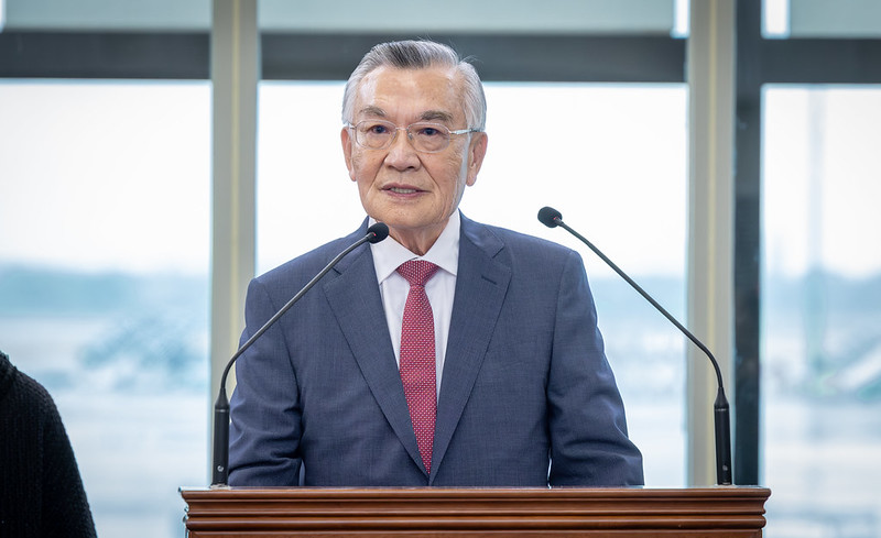 林信義啟程赴韓出席APEC年會 盼分享我特色及優勢 以吸引投資促進交流