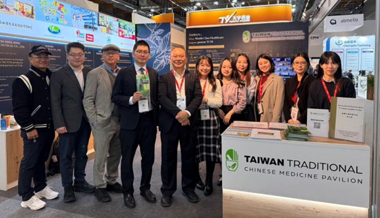 從中藥防疫走向國際合作—台灣中醫藥研發製作實力閃耀歐洲製藥原料展