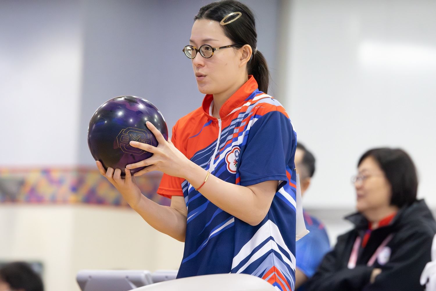 保齡球林雅琴、陳怡妙個人賽表現佳 聽奧代表團添2銅 賴總統致電申賀