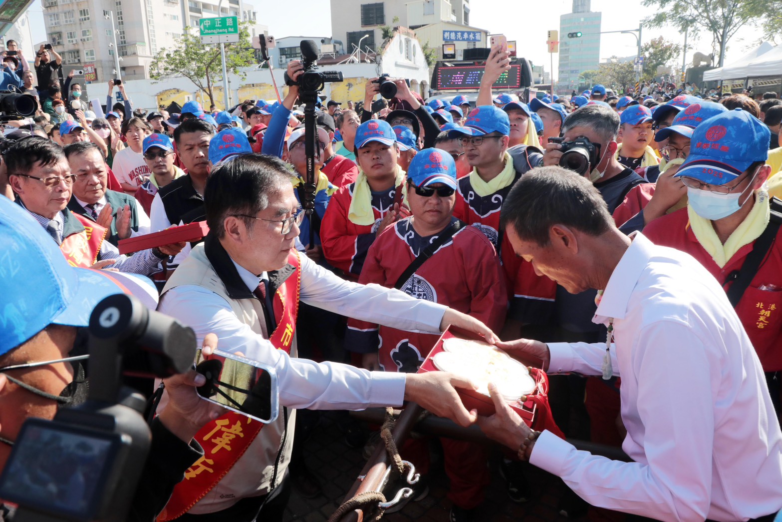 北港媽祖南都巡歷圓滿順利 台南市府感謝宮廟、市民無私熱情協助與投入