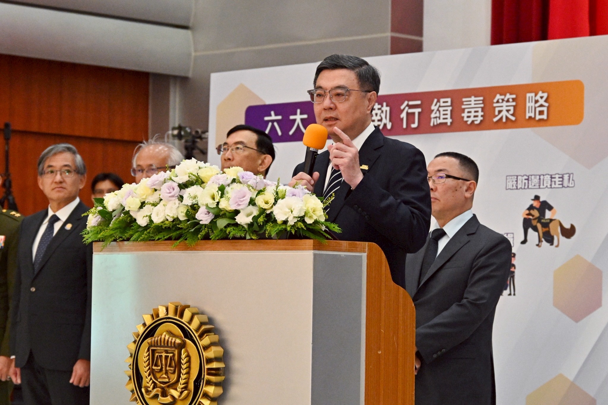 第13波緝毒成功破獲製毒廠 卓揆：合作精進執法 保障國人免於毒品危害