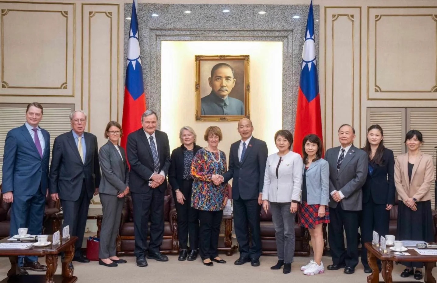 韓國瑜接見 NCAFP 訪團 盼美方深入理解台灣自由民主、提升國際能見度