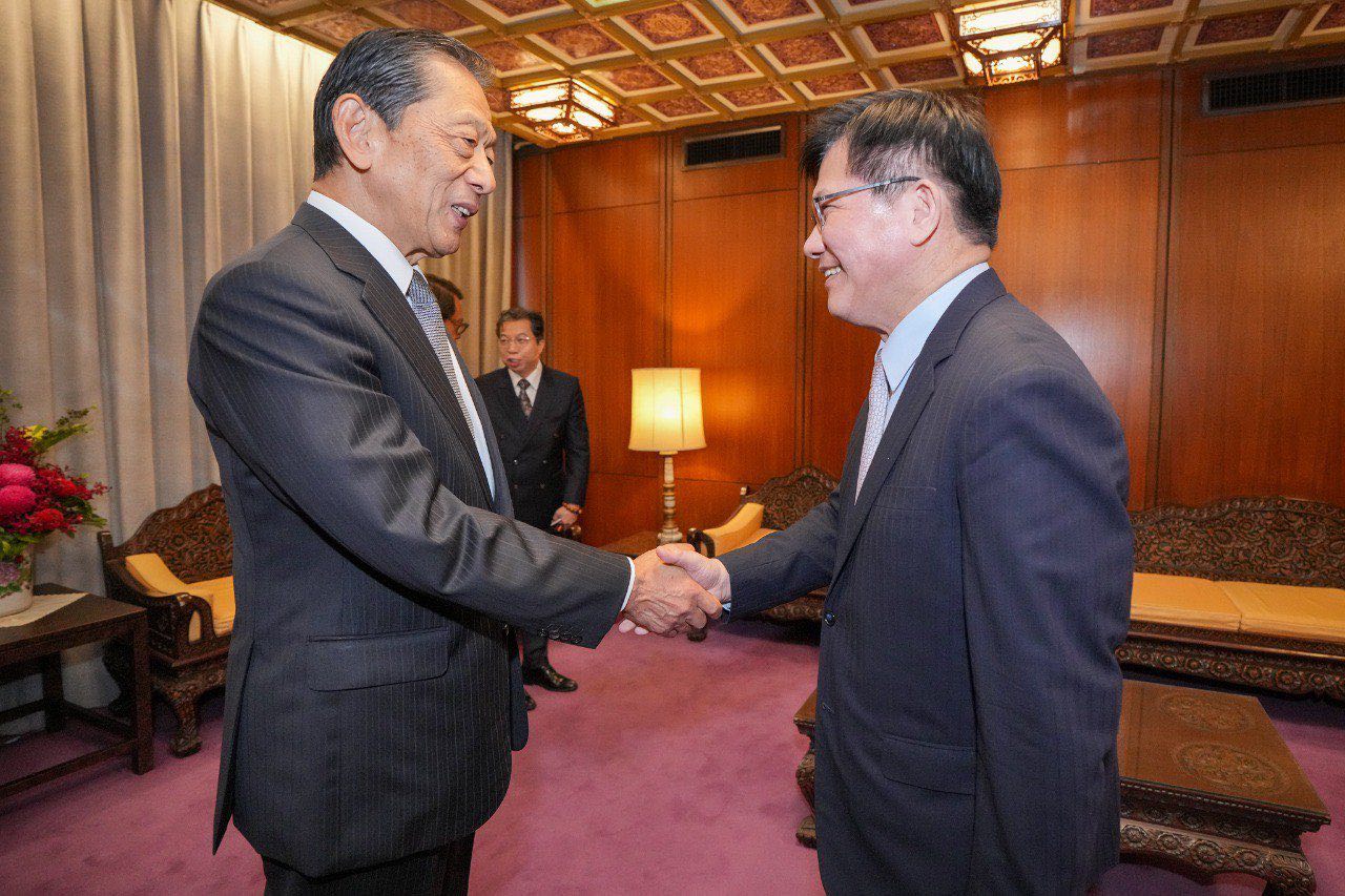 林佳龍午宴日台交流協會會長等一行 並就台日第三國合作等議題交換意見