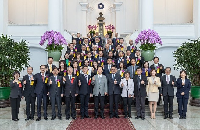 賴總統接見國家建築金質獎得獎代表 盼共同合作提升「台灣品牌」競爭力