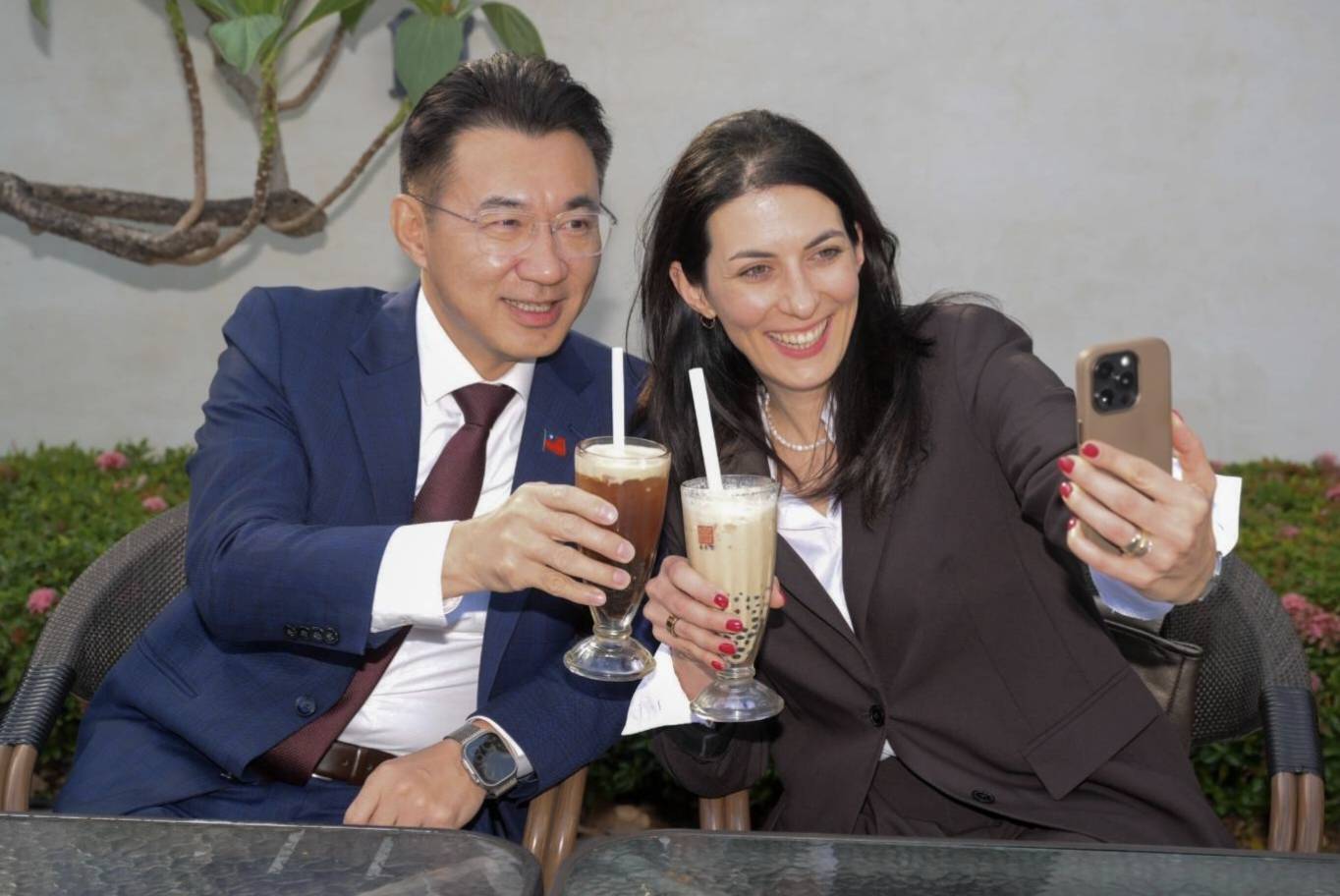 邀捷克前眾議長艾達莫娃訪台中 江啟臣：共享民主價值 深化產業合作交流