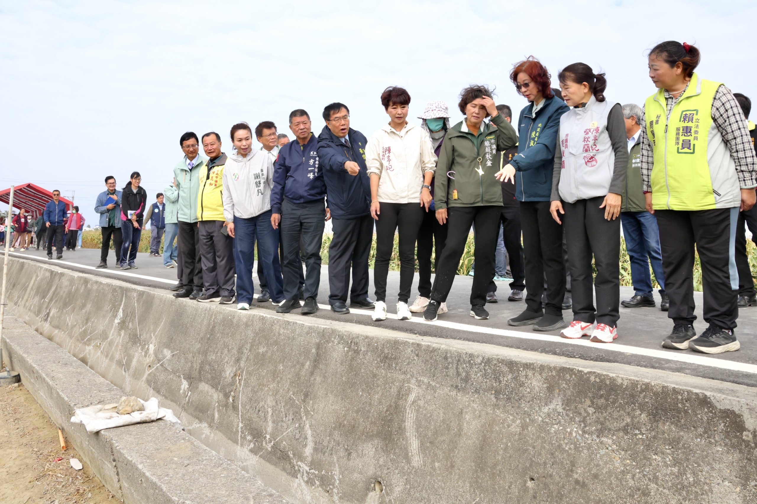 台南7年改善4.7條農水高速公路 黃偉哲邀中央視察盼續重視基層建設需求