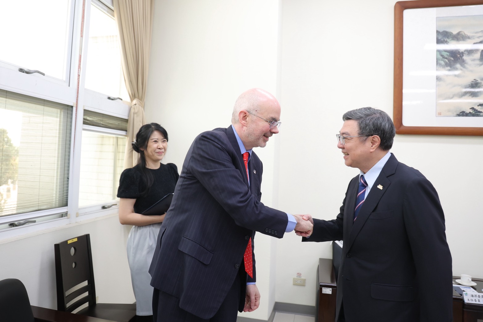 台美跨國合作有效阻絕大宗毒品於境外 卓揆：展現「國艦國造」發揮作用