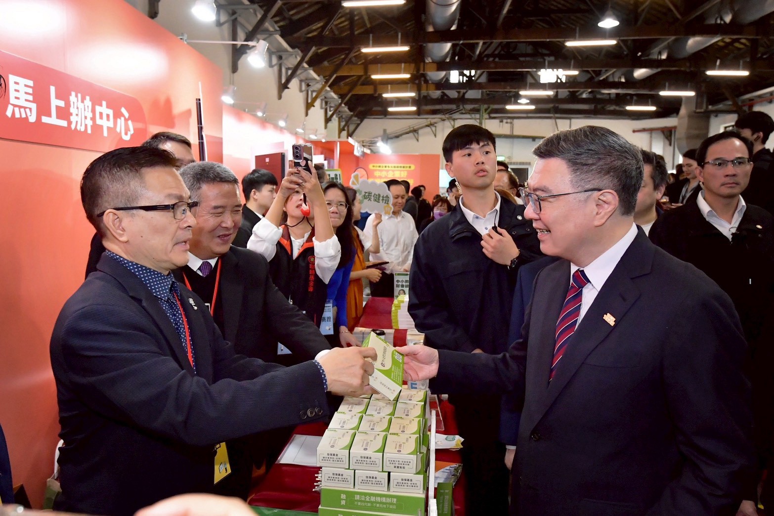 中小微企業多元振興發展計畫成果發表會 卓揆：持續加大力道協助升級轉型