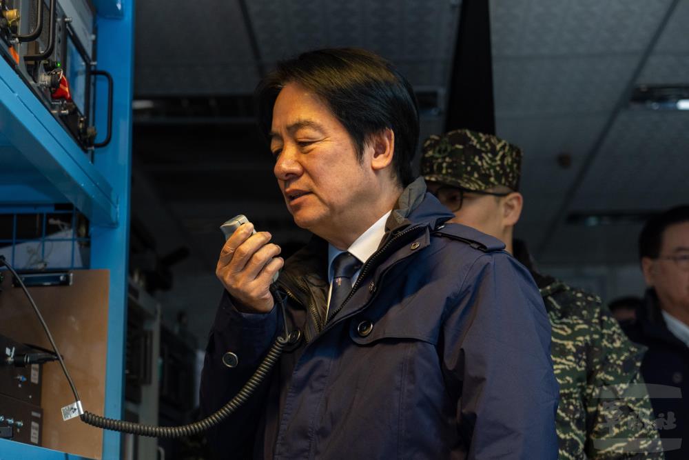 賴總統勗勉海軍小雪山雷達站 盼朝野共同支持 讓國軍有更好裝備保家衛國